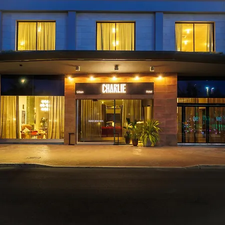 Uappala Hotel Cruiser-2